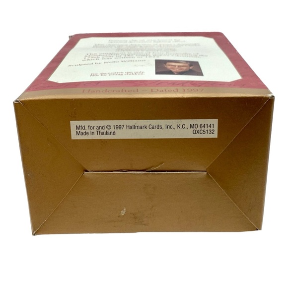 Hallmark 1997 “Happy Christmas to All” Ornament - Picture 14 of 14